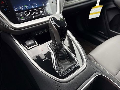 Used 2025 Subaru Outback Onyx Edition image 26