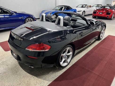 Used 2015 BMW Z4 sDrive35is image 13
