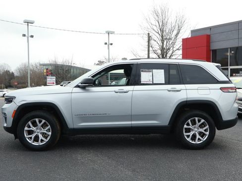 Used 2022 Jeep Grand Cherokee Limited RWD image 7