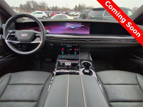 Used 2025 Cadillac Escalade Sport w/ Touring Package image 15