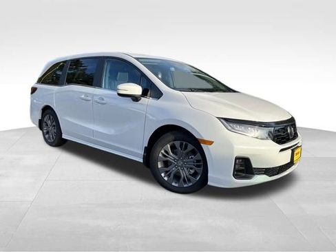 New 2026 Honda Odyssey Touring image 1