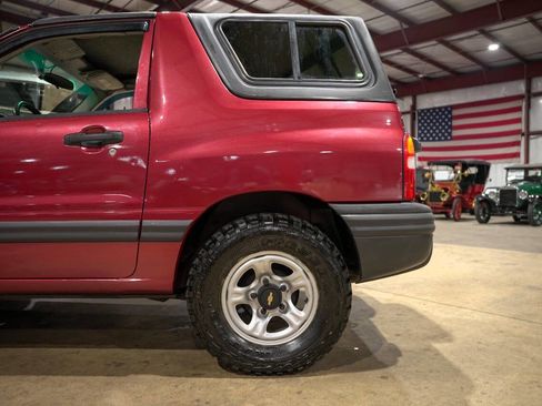 Used 1999 Chevrolet Tracker 2WD Convertible w/ Preferred Equipment Group 2 image 5