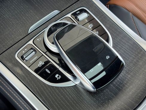 Used 2022 Mercedes-Benz G 63 AMG Squared w/ AMG Night Package Plus image 39