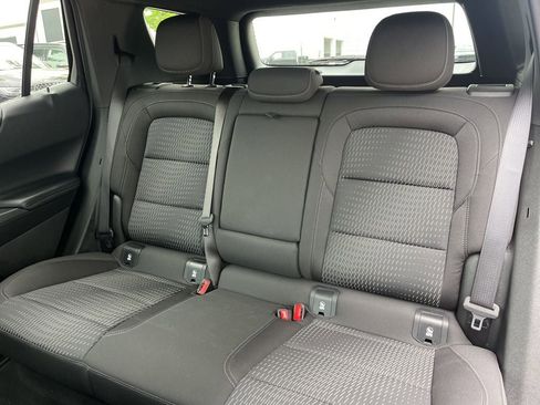 Used 2025 Chevrolet Equinox LT AWD/4WD image 14