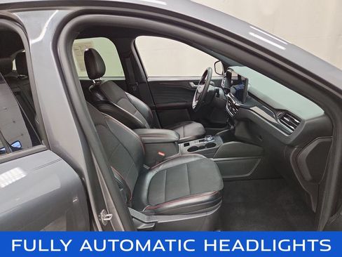 Used 2024 Ford Escape ST-Line w/ Tech Pack #1 FWD image 12