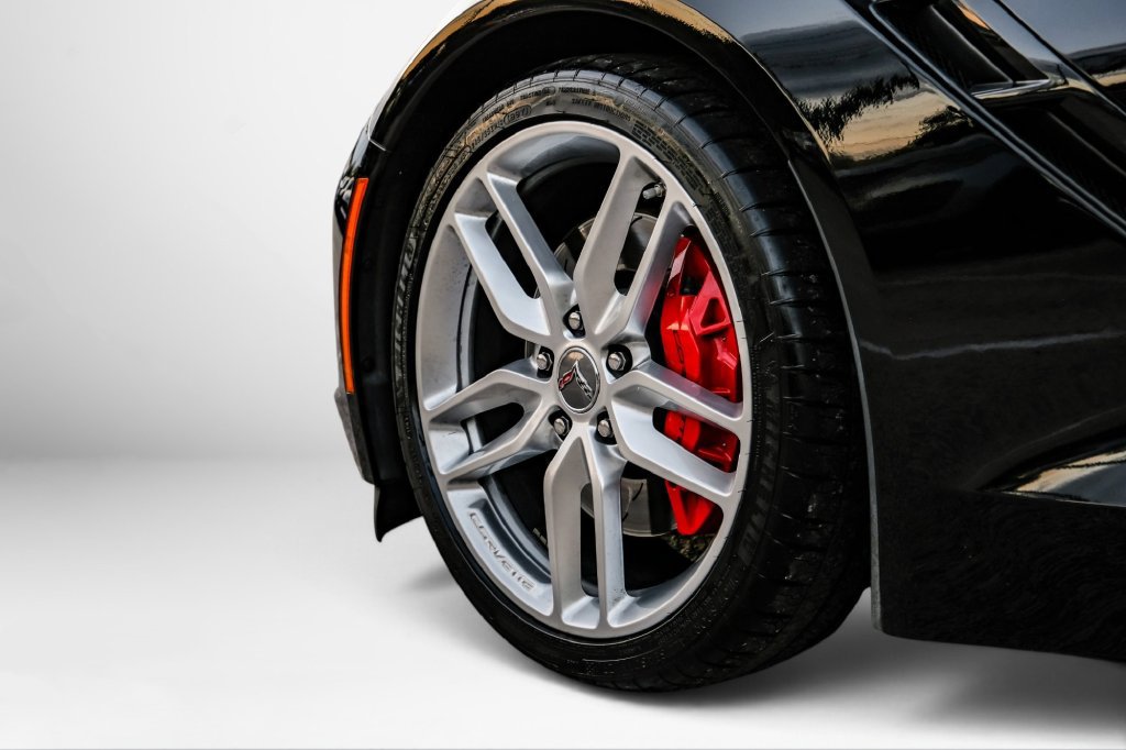 Used 2014 Chevrolet Corvette Stingray Coupe RWD image 41