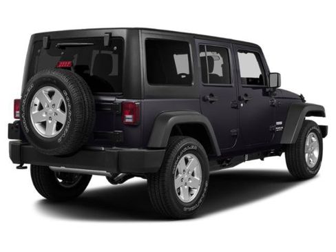 Used 2018 Jeep Wrangler Unlimited Sport AWD/4WD image 2