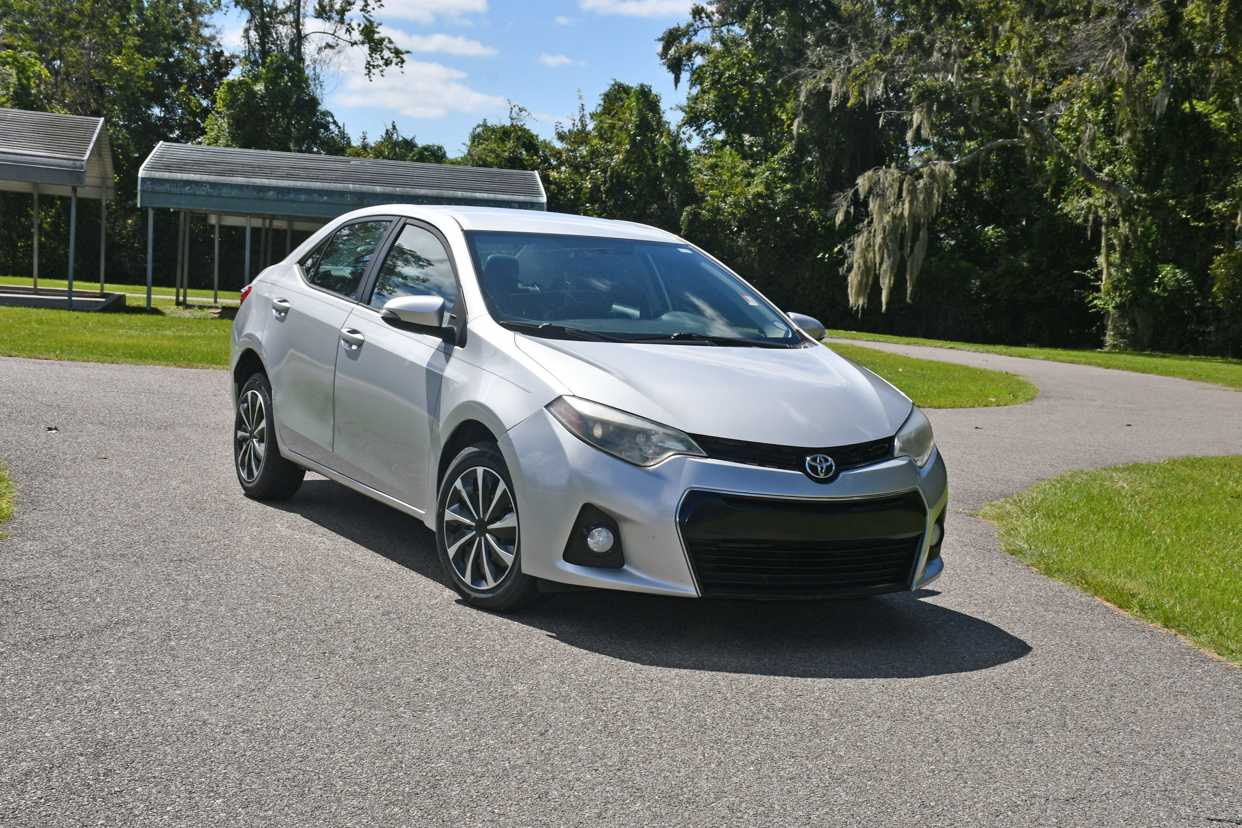 Used 2016 Toyota Corolla S FWD image 6