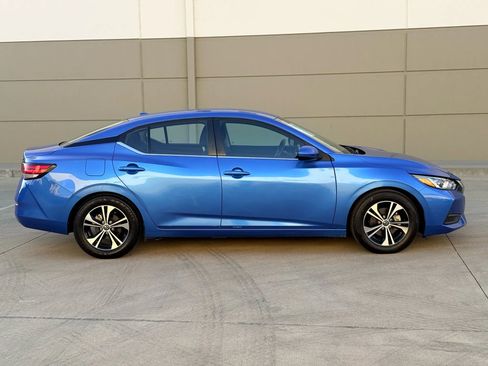 Used 2022 Nissan Sentra SV image 4