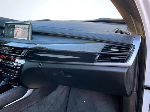 Used 2019 BMW X6 xDrive35i w/ Premium Package image 26