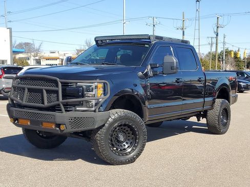 Used 2019 Ford F250 Lariat image 37