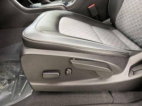 Used 2022 Chevrolet Colorado Z71 w/ Safety Package image 20