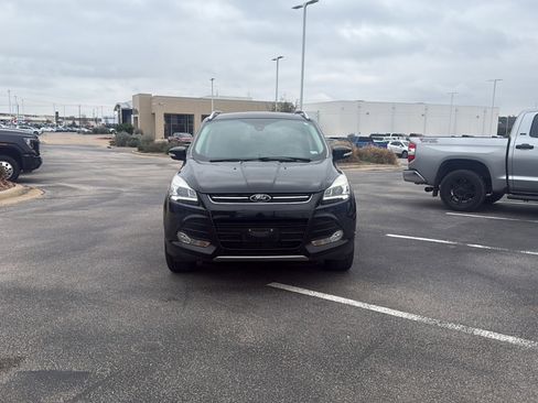 Used 2016 Ford Escape Titanium w/ Equipment Group 301A image 3