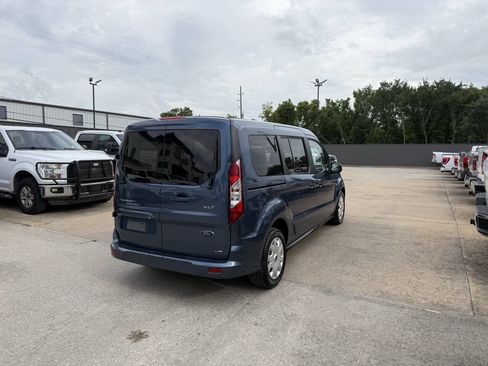 Used 2022 Ford Transit Connect XLT FWD image 4
