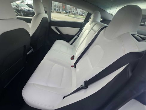 Used 2020 Tesla Model 3 Standard Range image 21