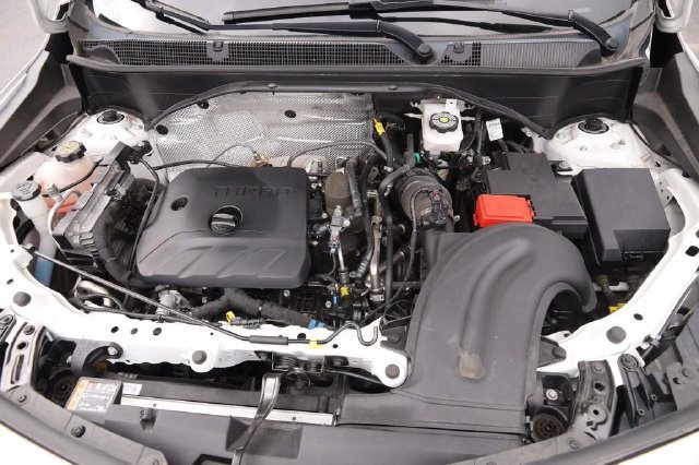 Used 2024 Buick Encore GX Sport Touring FWD image 27