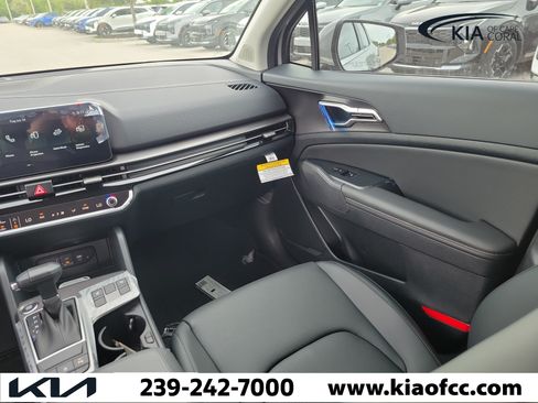 New 2026 Kia Sportage EX FWD image 17