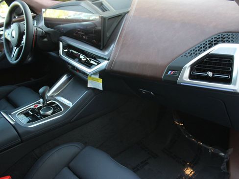 Used 2026 BMW XM Label Red image 35