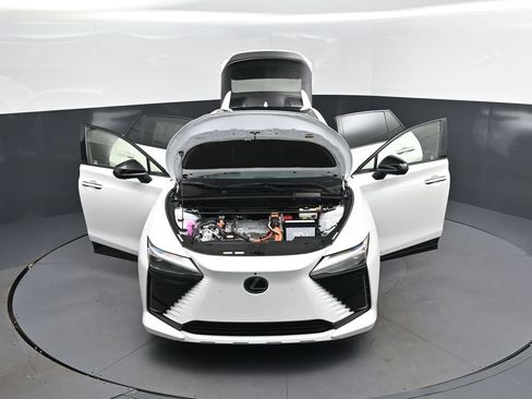 New 2026 Lexus RZ 350e 2WD image 52