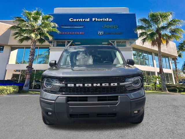 Used 2025 Ford Bronco Sport Outer Banks w/ Outer Banks Tech Package+ AWD/4WD image 3