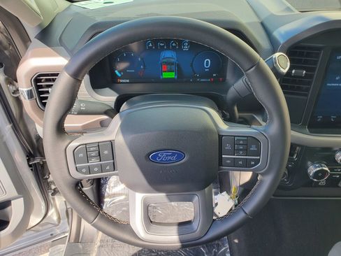 Used 2025 Ford F150 XLT w/ Equipment Group 301A Standard AWD/4WD image 19