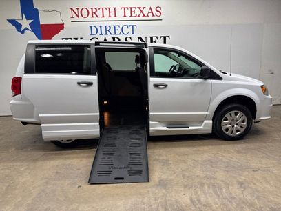 Used 2019 Dodge Grand Caravan SE
