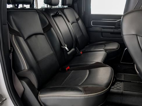 Used 2021 RAM 2500 Laramie AWD/4WD image 33