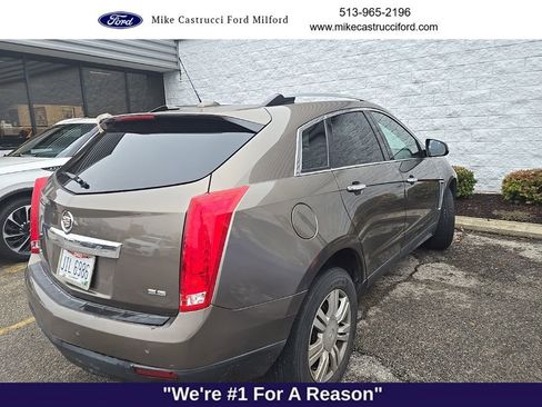Used 2016 Cadillac SRX Luxury image 3