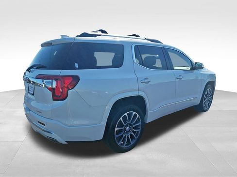Used 2022 GMC Acadia Denali w/ GMC Pro Grade Package AWD/4WD image 5