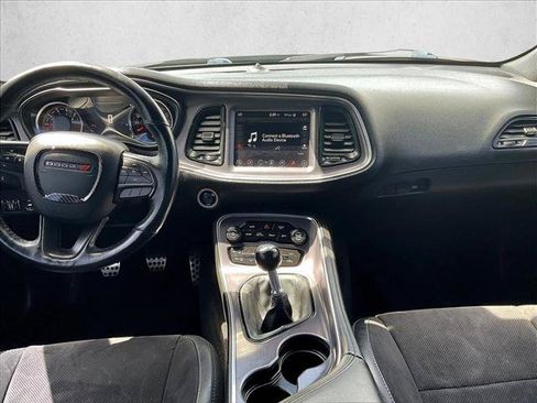 Used 2017 Dodge Challenger R/T Scat Pack RWD image 6