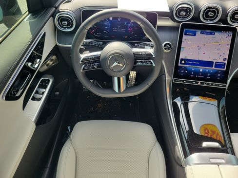 Used 2026 Mercedes-Benz GLC 300 image 13
