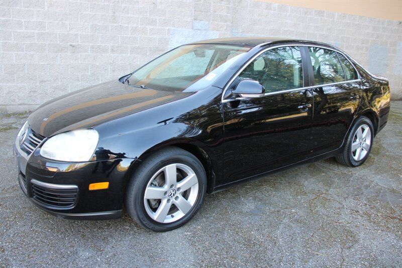 Used 2009 Volkswagen Jetta SE FWD image 1
