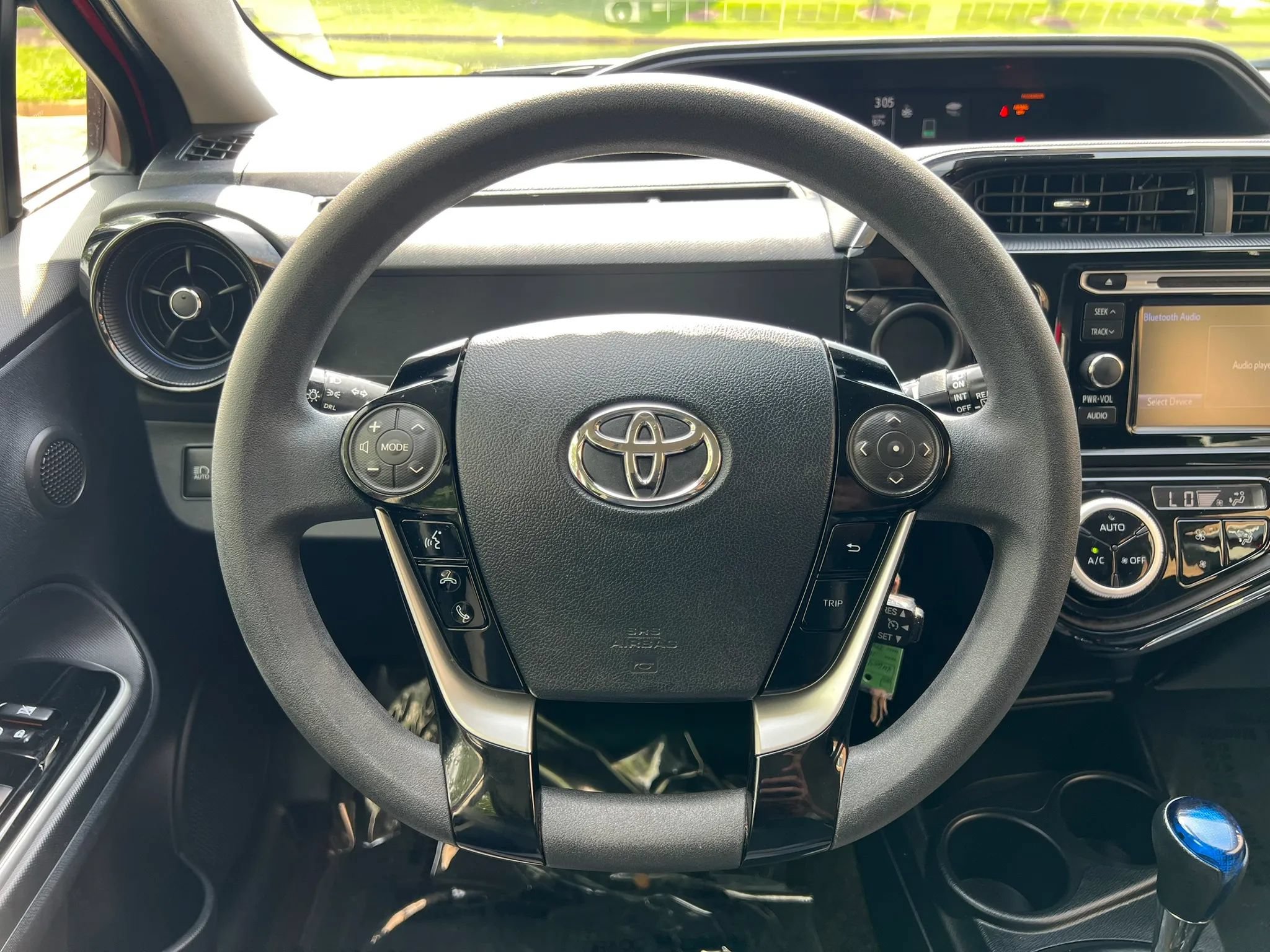 Used 2018 Toyota Prius C Two FWD image 20