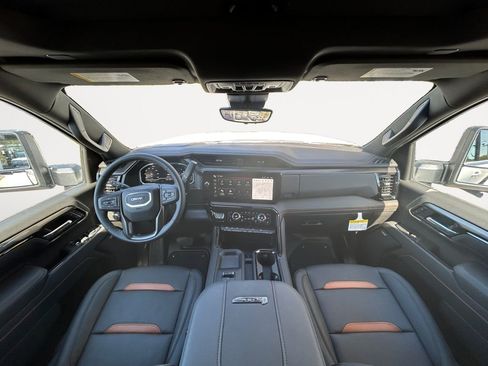 New 2025 GMC Sierra 2500 AT4 w/ AT4 Premium Plus Package image 13