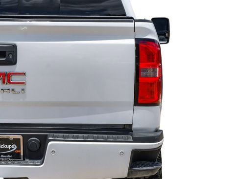 Used 2015 GMC Sierra 2500 Denali w/ Duramax Plus Package AWD/4WD image 51