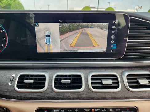 Certified 2022 Mercedes-Benz GLE 350 image 19