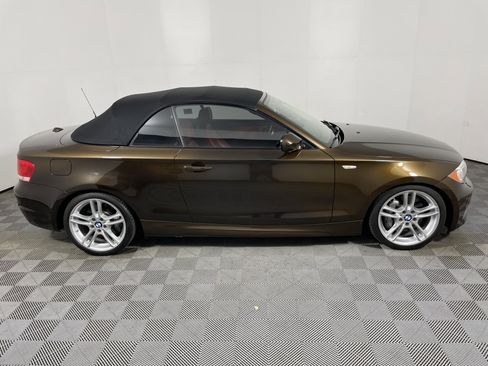 Used 2012 BMW 135i Convertible image 6