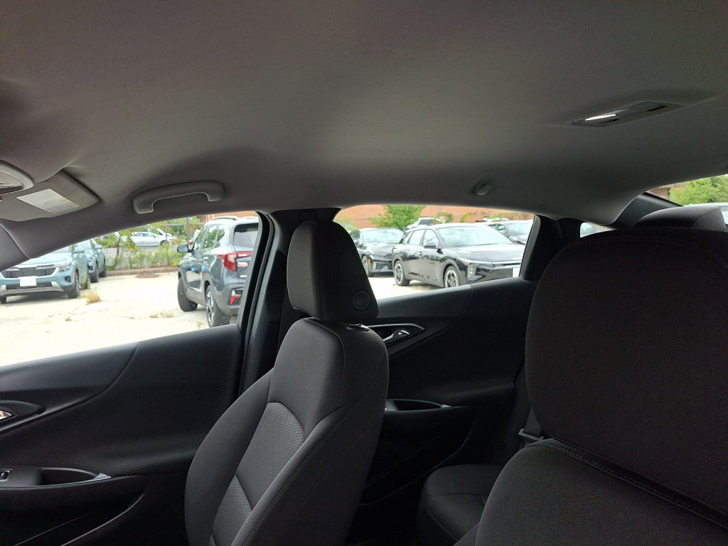 Used 2024 Chevrolet Malibu LT FWD image 24