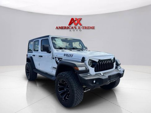 Used 2020 Jeep Wrangler Unlimited Sport AWD/4WD image 8