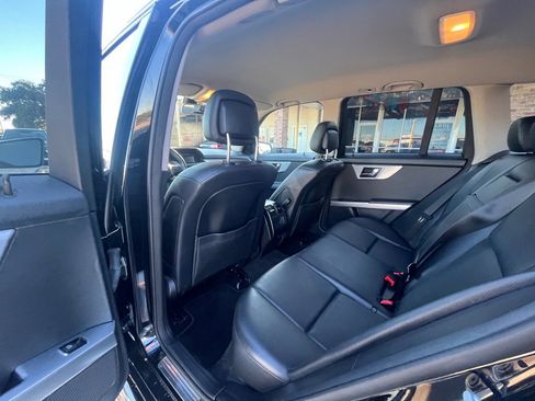 Used 2010 Mercedes-Benz GLK 350 2WD image 14