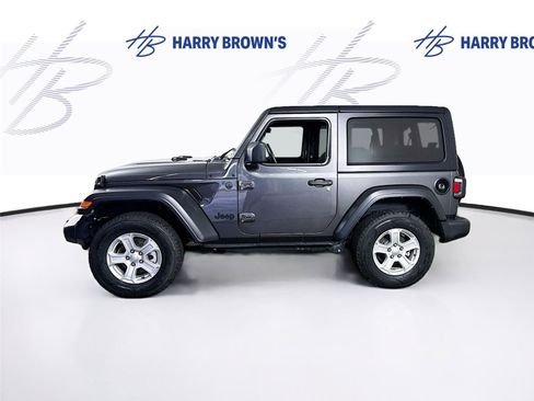 Used 2022 Jeep Wrangler Sport AWD/4WD image 25