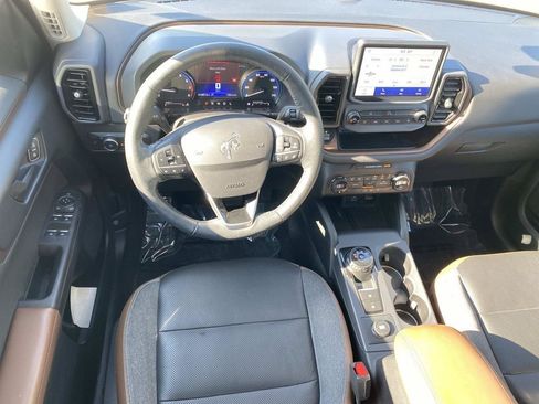 Certified 2021 Ford Bronco Sport Outer Banks AWD/4WD image 14