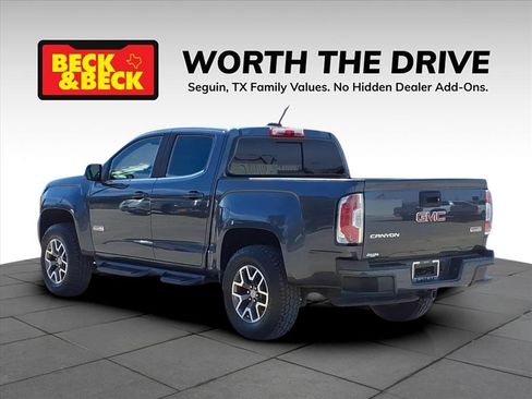 Used 2016 GMC Canyon SLE w/ All Terrain Package image 7