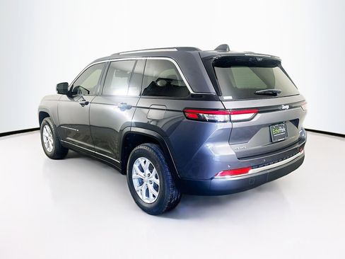 Used 2023 Jeep Grand Cherokee Limited w/ Luxury Tech Group II image 5