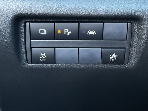 New 2025 Nissan Versa S w/ Trunk Package image 24