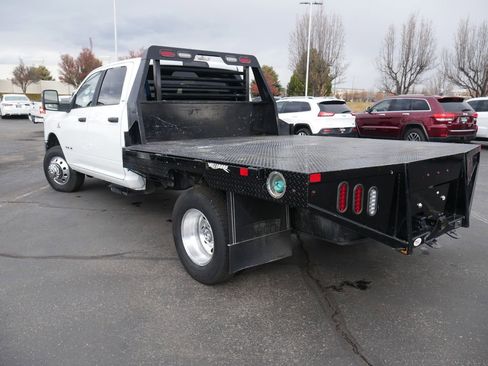 Used 2024 RAM 3500 SLT w/ Quick Order Package 2YG SLT image 17