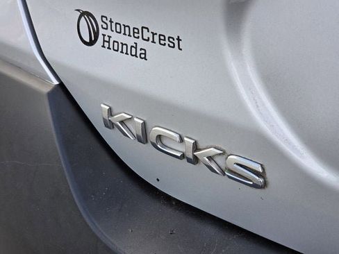 Used 2020 Nissan Kicks S FWD image 36