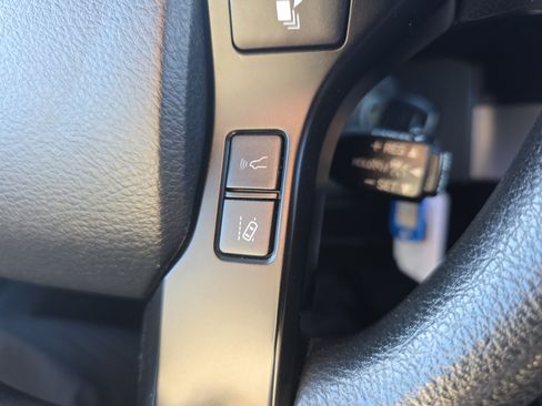 Used 2023 Toyota Tacoma 2WD Access Cab image 32