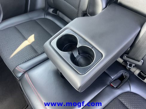 Certified 2025 Ford Escape ST-Line FWD image 22