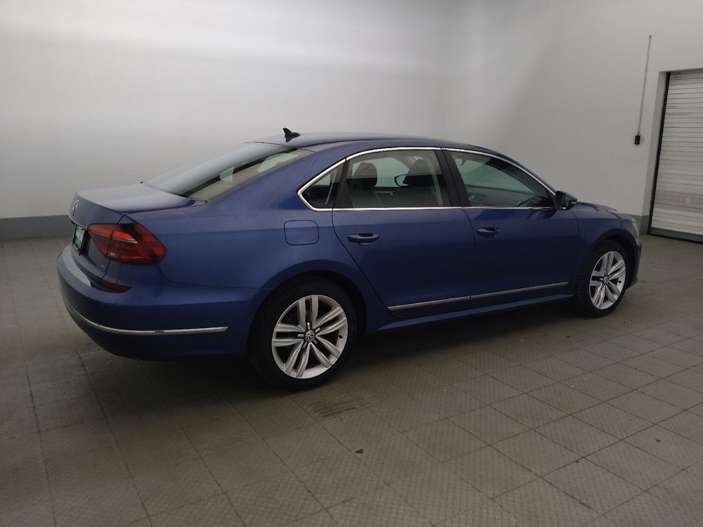 Used 2017 Volkswagen Passat 1.8T SE FWD image 10